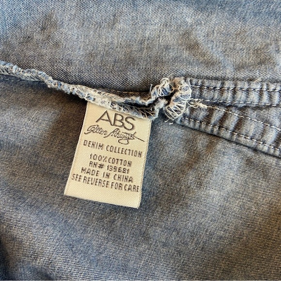 ABS Denim Collection Long Sleeve Star Print Button Down Denim Shirt- size Medium - Picture 9 of 11